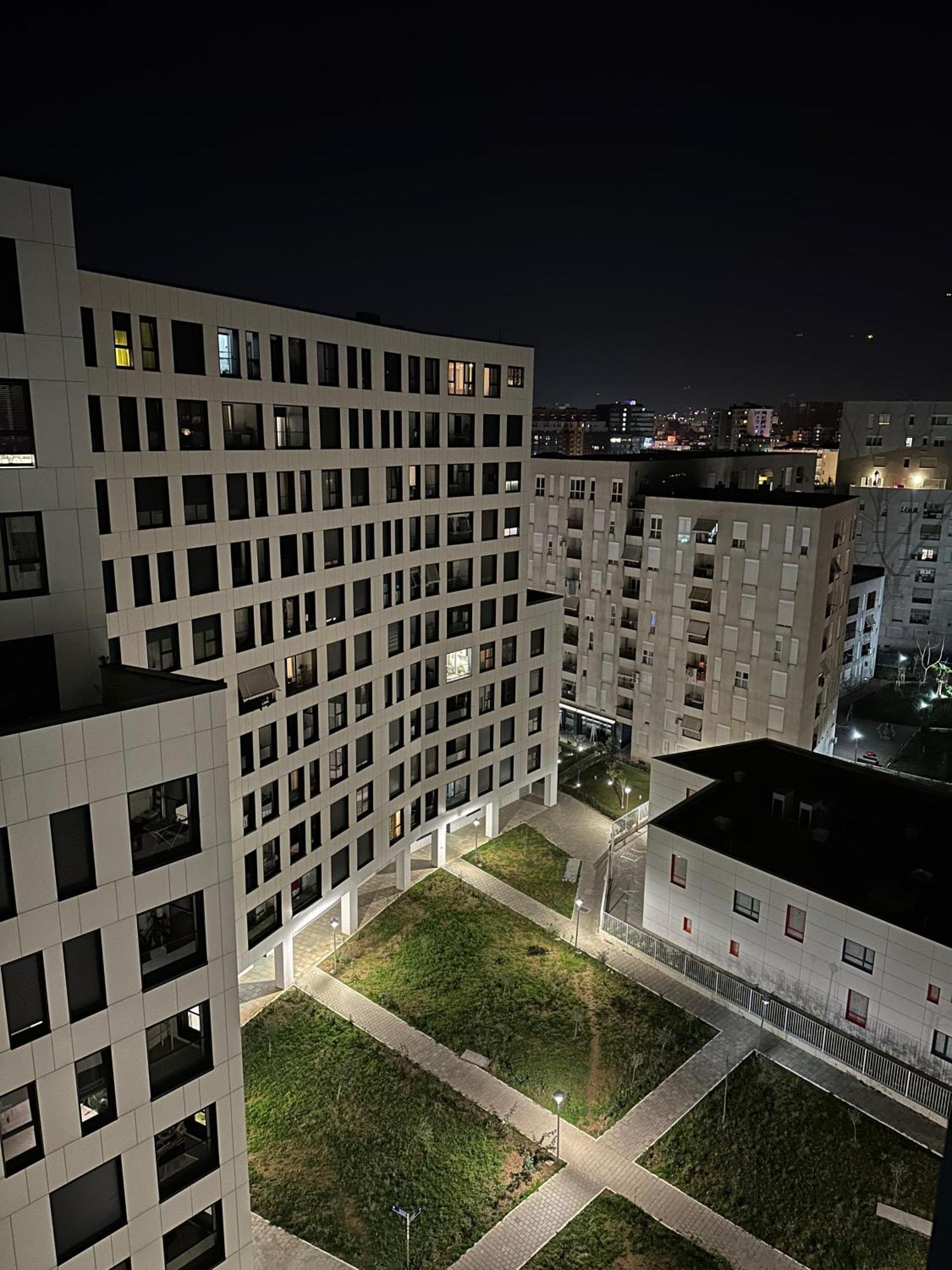 Second Home 1 Tirana Exteriör bild